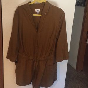 Old Navy army green romper, excellent condition